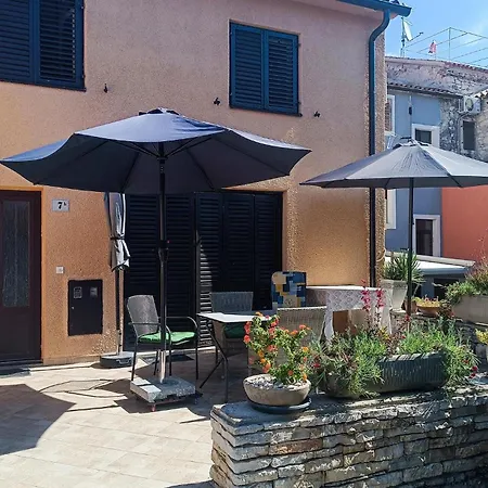Gorgeous In Novigrad With Kitchen *